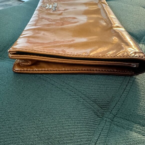 Authentic Prada Ombre Patent Leather Large Clutch - Picture 5 of 11